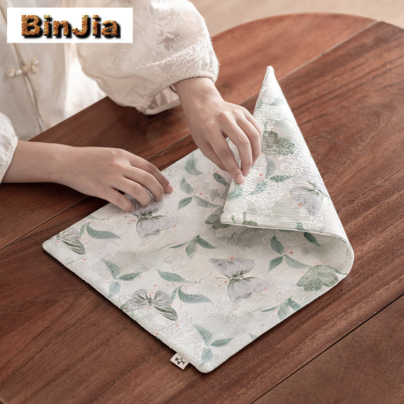 Embroidery Service - Brokar İşlemeli Gölge Kelebek Desenli Çift
