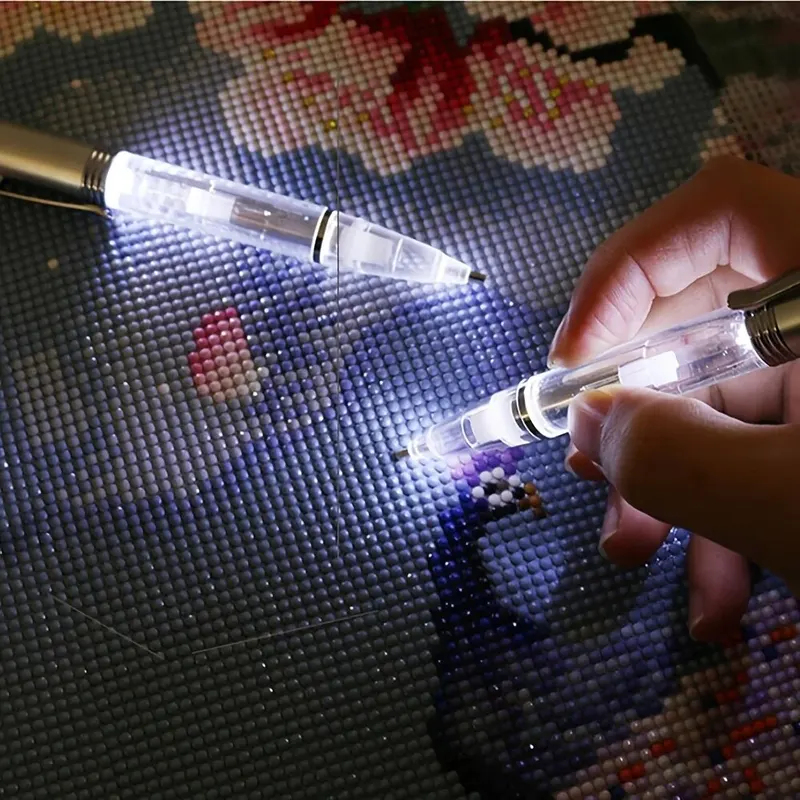Embroidery Stitch - LED Işıklı Elmas Boyama Kalemi 1