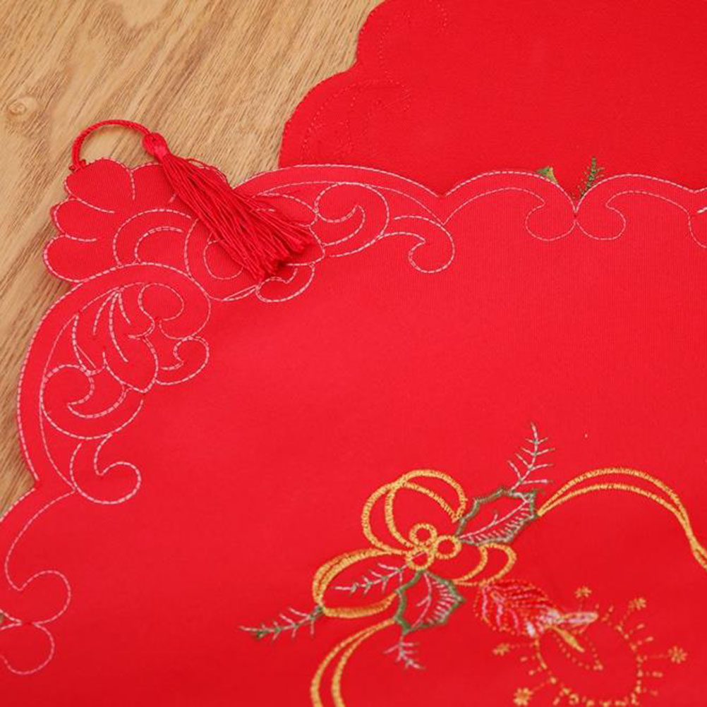 Embroidery Xmas Decorations - Noel Nakış Masa Örtüsü Desen Kırmızı