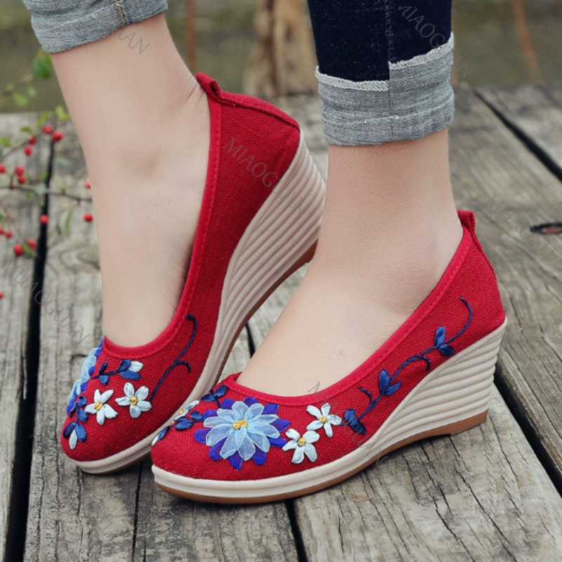İşlemeli Kadın Konforlu Platfo - Embroidery Canvas incelemesi ve fiyatı