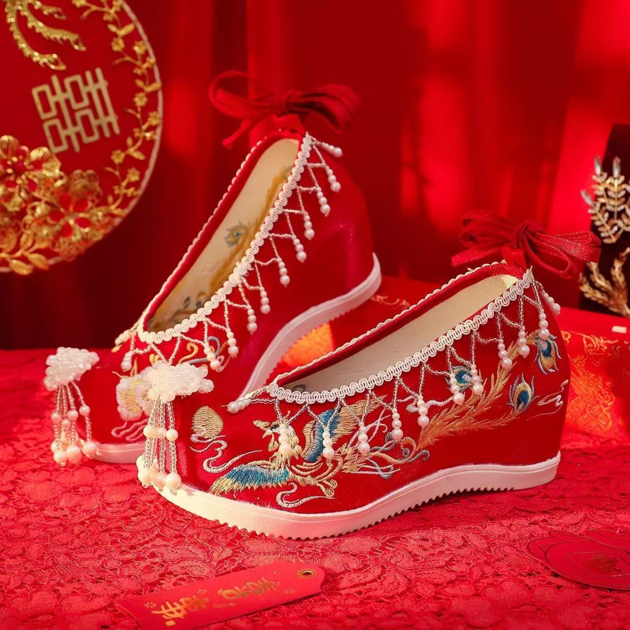 Kadınlar Yeni Kırmızı İşlemeli - Embroidery Canvas incelemesi ve fiyatı