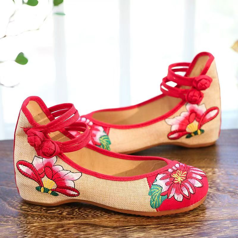 Kadın Takozlar İşlemeli Kumaş  - Embroidery Canvas incelemesi ve fiyatı